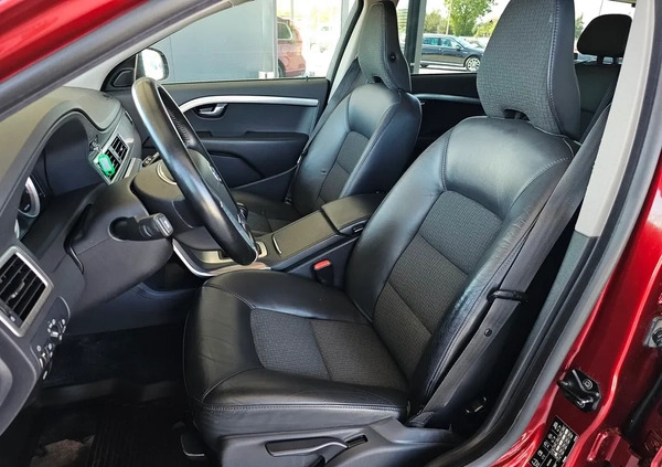Volvo V70 cena 34900 przebieg: 229000, rok produkcji 2010 z Biała Piska małe 232